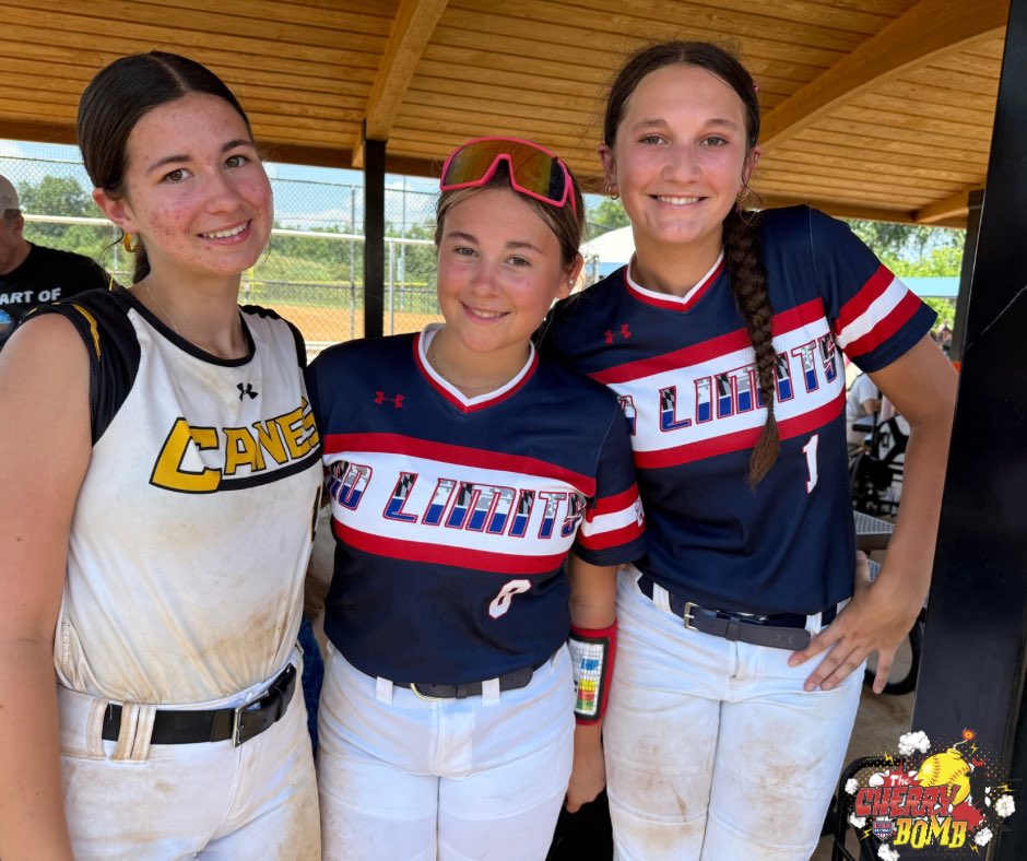 PaytonCascio's tweet photo. Had a blast guest playing with No Limits at last weekendβs @usasoftballofva Cherry Bomb Tournament! πΊπΈπ£
Loved getting extra reps in and also seeing a few of my @Lightridge_SB girls out on the field too. π₯π
#GuestPlayer
#CherryBombTournament
#USASoftball https://t.co/MgnBjlyomB