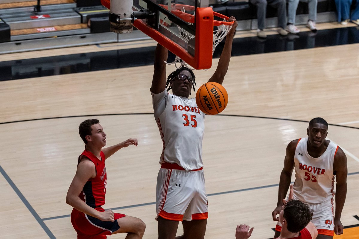 Jackson Sheffield 6’9 2026 forward from Hoover High School has received an offer from Tennessee!! After a standout weekend at the GBCA he’s expected to gain significant traction in the coming days!! Widely regarded as the top forward in Alabama Sheffield will be a key prospect to