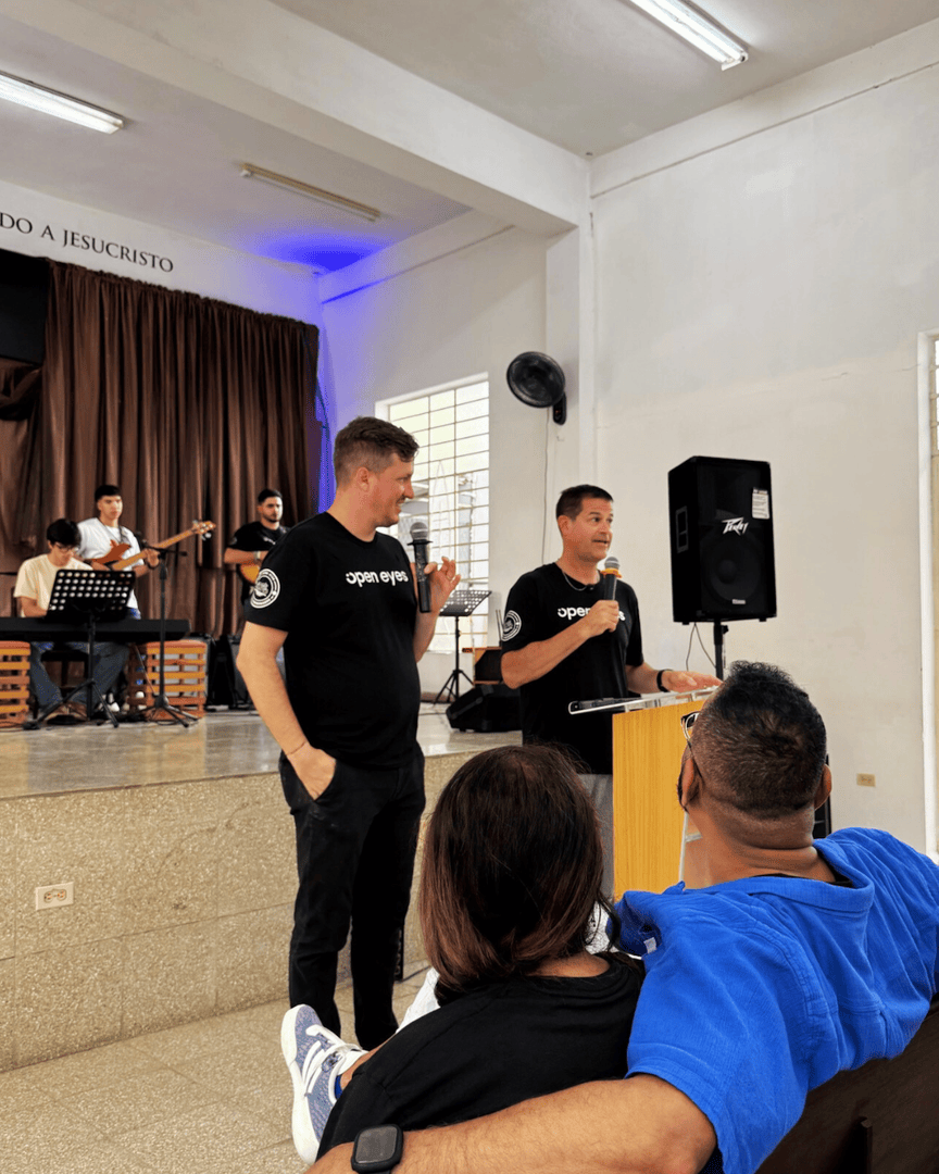 woefoundation's tweet photo. 🚨 30 new Mobile Messengers commissioned in 🇨🇺 Cuba!

Local leaders are rising to reach the unreached.
This is how the Gospel moves.

#OpenEyes #Cuba #MobileMessengers #FaithInAction https://t.co/WNXXRib4Mi