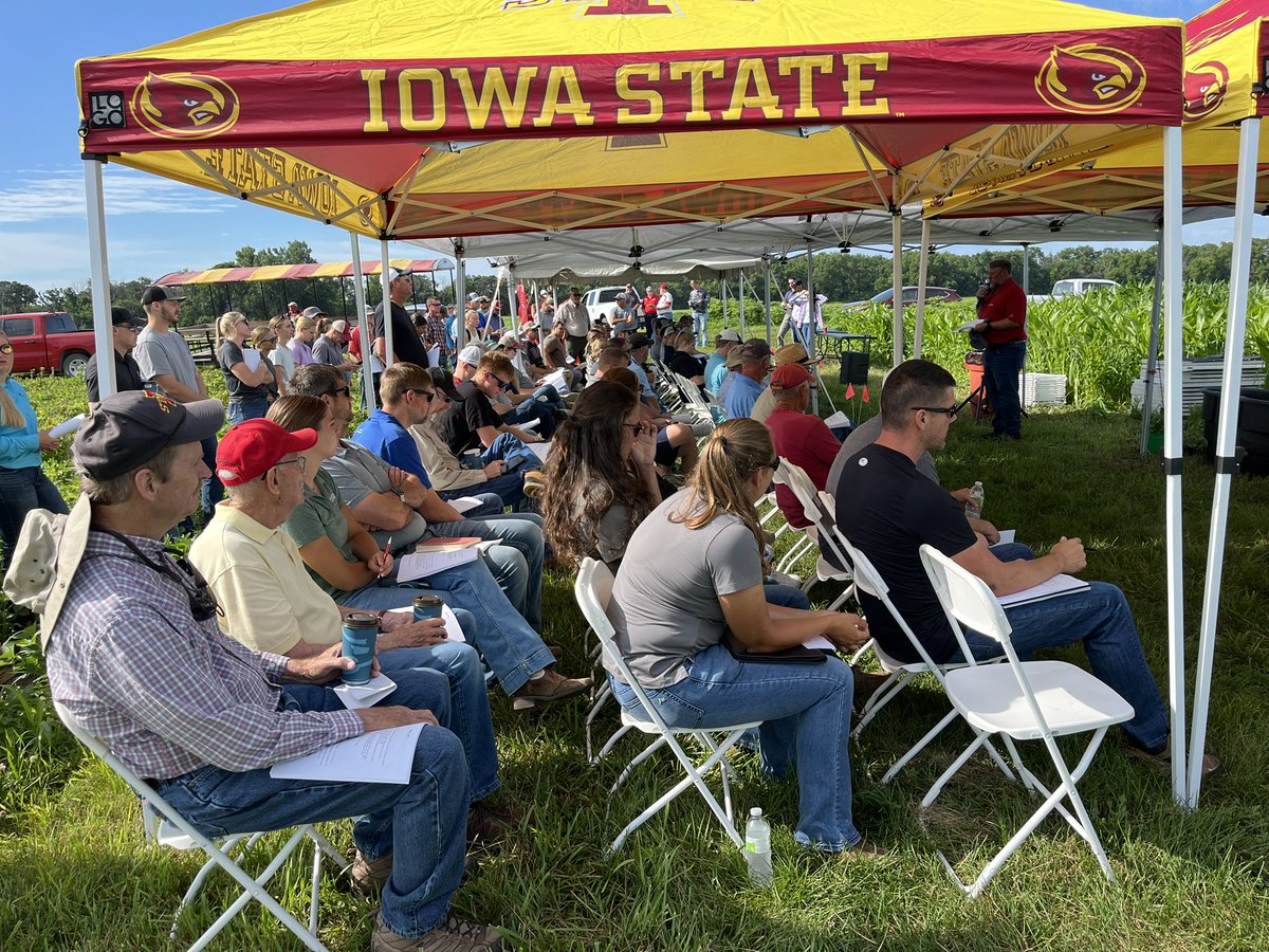 The field day is off to a good start this morning! Happy to have to so many great participants here! #ISUCrops