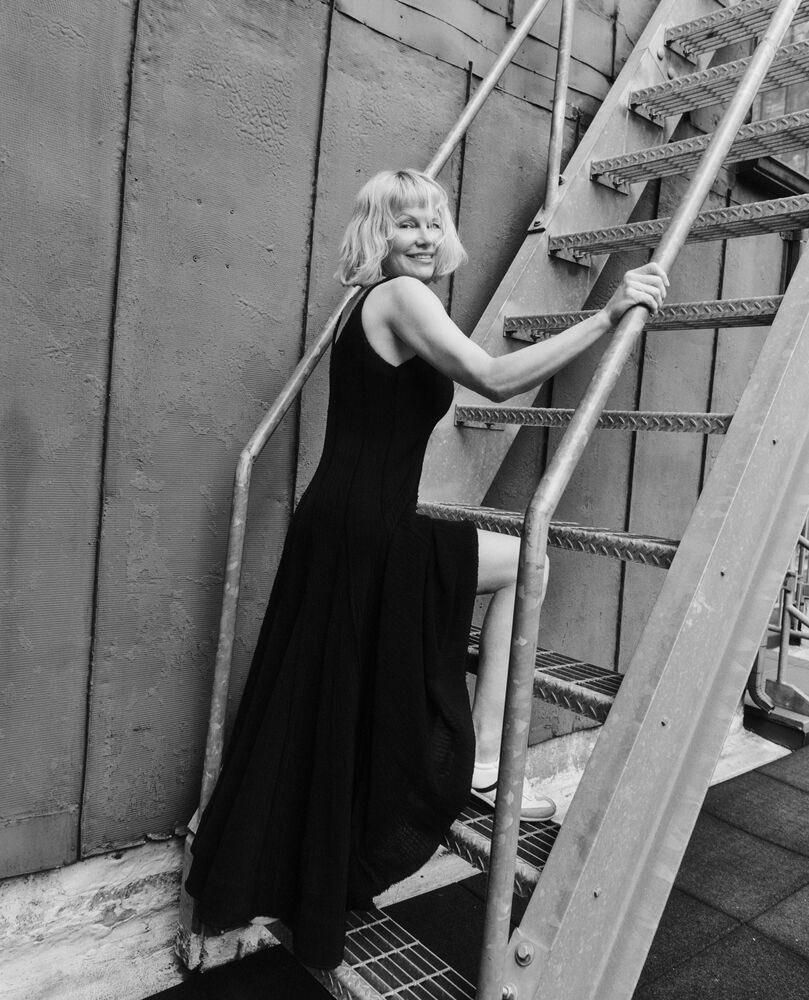 Pamela Anderson wears the Pre-Fall 2025 Tavia Dress in Black Viscose Fringe Knit for Harper’s Bazaar UK

#proenzaschouler #PamelaAnderson