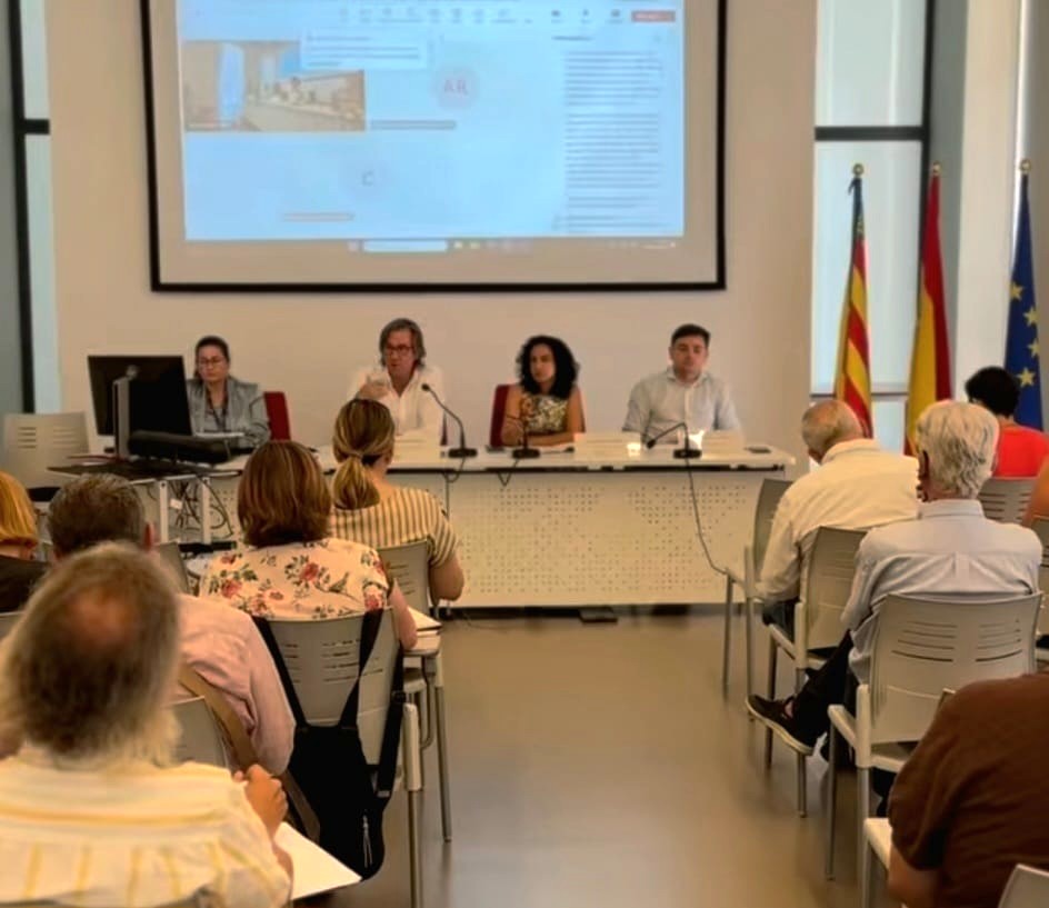 CCOO País Valencià (@ccoopv) on Twitter photo 🔴<a href="/ccoopv/">CCOO País Valencià</a> rechaza la falta de respeto de la Conselleria a las personas trabajadoras de los servicios sociales
➡️Tras la Mesa de Acción Concertada, denuncia que el bloqueo sistemático debilita la negociación colectiva e imposibilita alcanzar acuerdos
ℹ️pv.ccoo.es/noticia:731367… 🔴<a href="/ccoopv/">CCOO País Valencià</a> rechaza la falta de respeto de la Conselleria a las personas trabajadoras de los servicios sociales
➡️Tras la Mesa de Acción Concertada, denuncia que el bloqueo sistemático debilita la negociación colectiva e imposibilita alcanzar acuerdos
ℹ️pv.ccoo.es/noticia:731367…