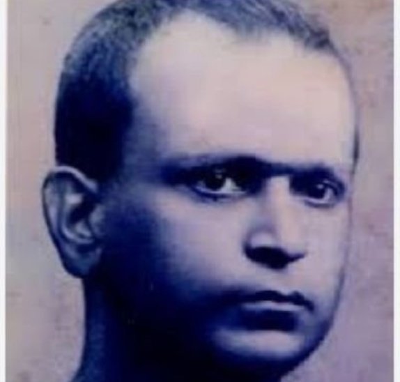 📚✨ SU Paniyadi deserves the Jnanpith Award! ✨📚

For his legendary literary masterpiece "Sathi Kamale," SU Paniyadi stands tall among the greats of Indian literature. A powerful, emotional, and culturally rich work — yet today, in the very heart of Tulunadu, we have to