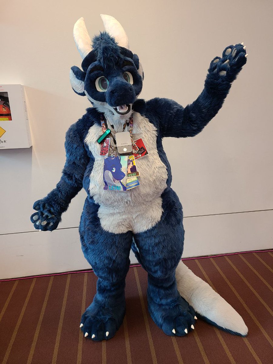 Levai181's tweet photo. A bit of freedom from work and time to prep for AC! Looking forward to seeing folks and running around in suit! https://t.co/Z3WIlGSokD