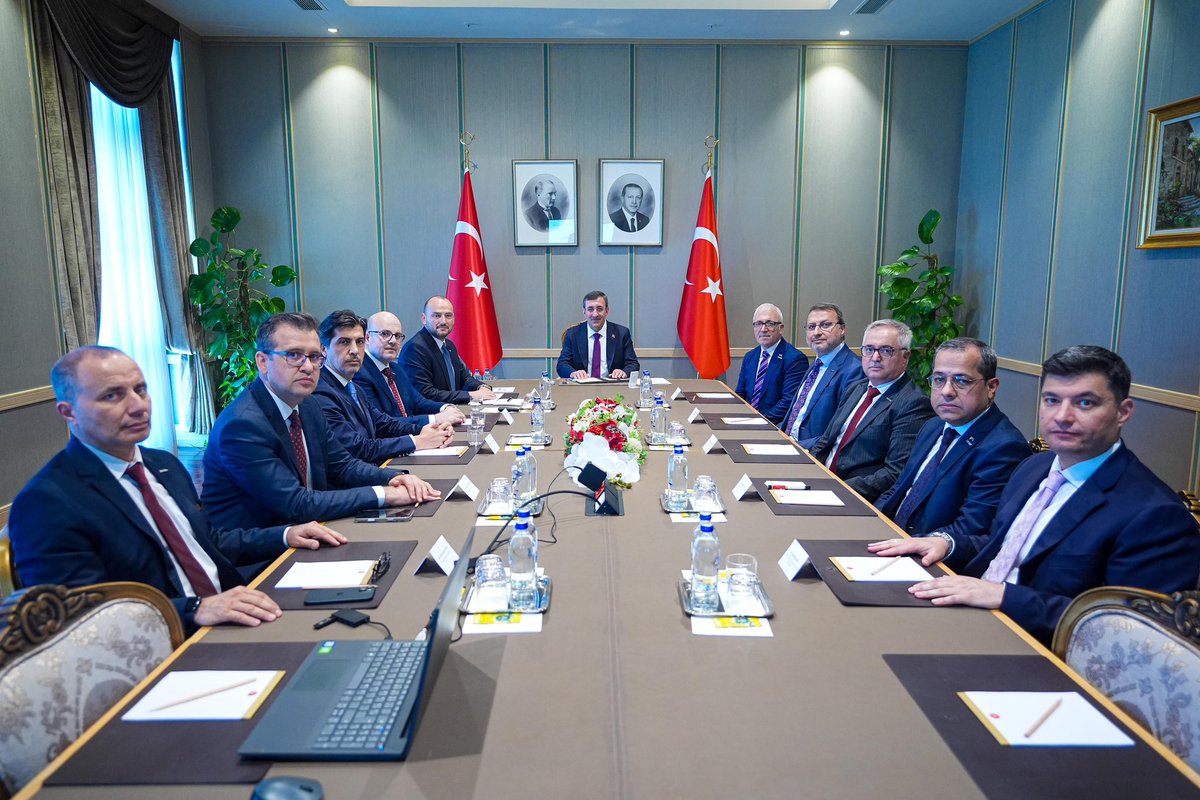 Cevdet Yılmaz tweet media