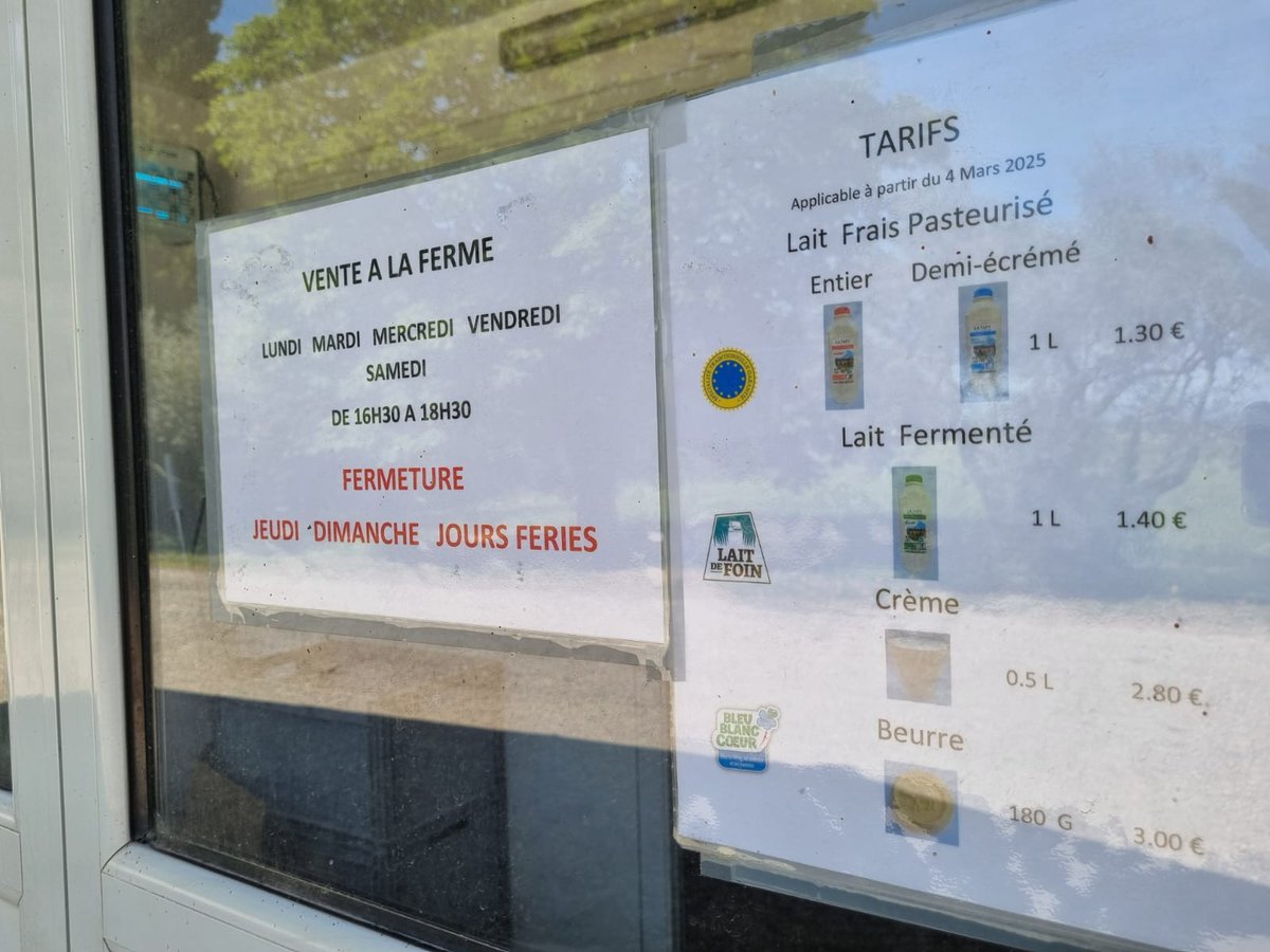 🐄 Petit détour au GAEC LA TAPY de Michel Rigat à Saint-Andiol dans les Bouches-du-Rhône (13) qui propose un gamme de produits laitiers #BleuBlancCoeur : laits, crème et beurre, en vente directe à la ferme 😊