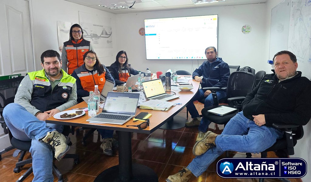 [Faena Coya Sur, 18/Jun./2025] Ejecución de auditoría interna, como parte de la implementación de ISO 9001 en la Subgerencia de Transporte de #SQM.