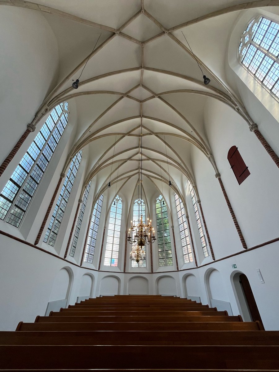 SandraDebbyGracia de Lima tweet media