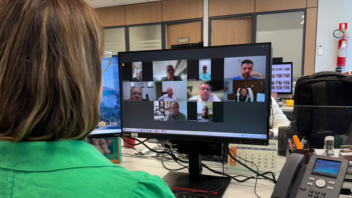 A Câmara Técnica de Ortopedia e Traumatologia do CFM se reuniu nesta quarta-feira (02/07) para analisar temas relevantes da prática médica, como uso de torniquete para hemorragias e de aspirado de medula óssea na ortopedia. #CFM #Ortopedia #Medicina