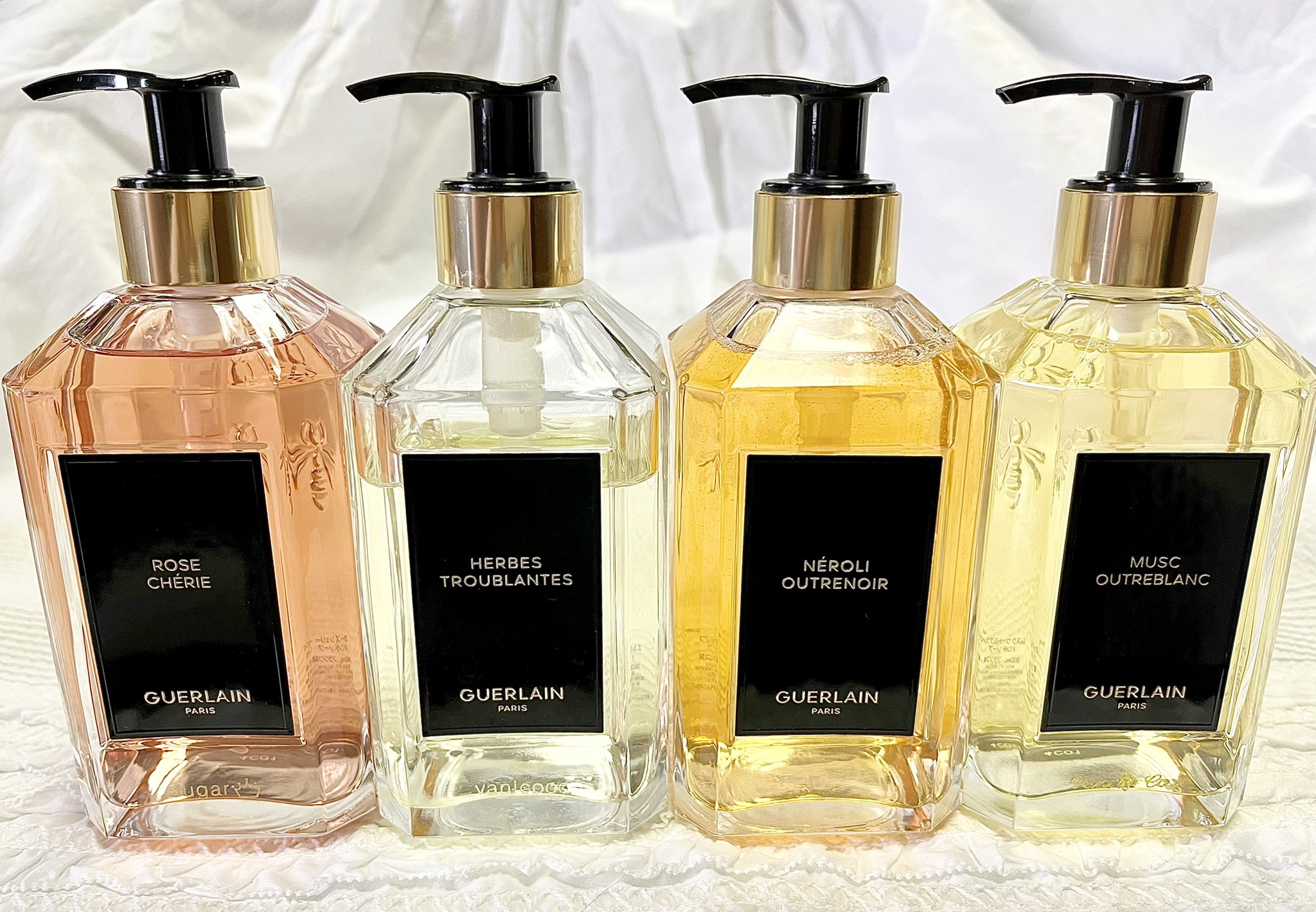 Guerlain Musc Outreblanc ハンドソープ 300mL ハンド ソープ ⋅ ムスク ウートルブラン | ゲラン GUERLAIN