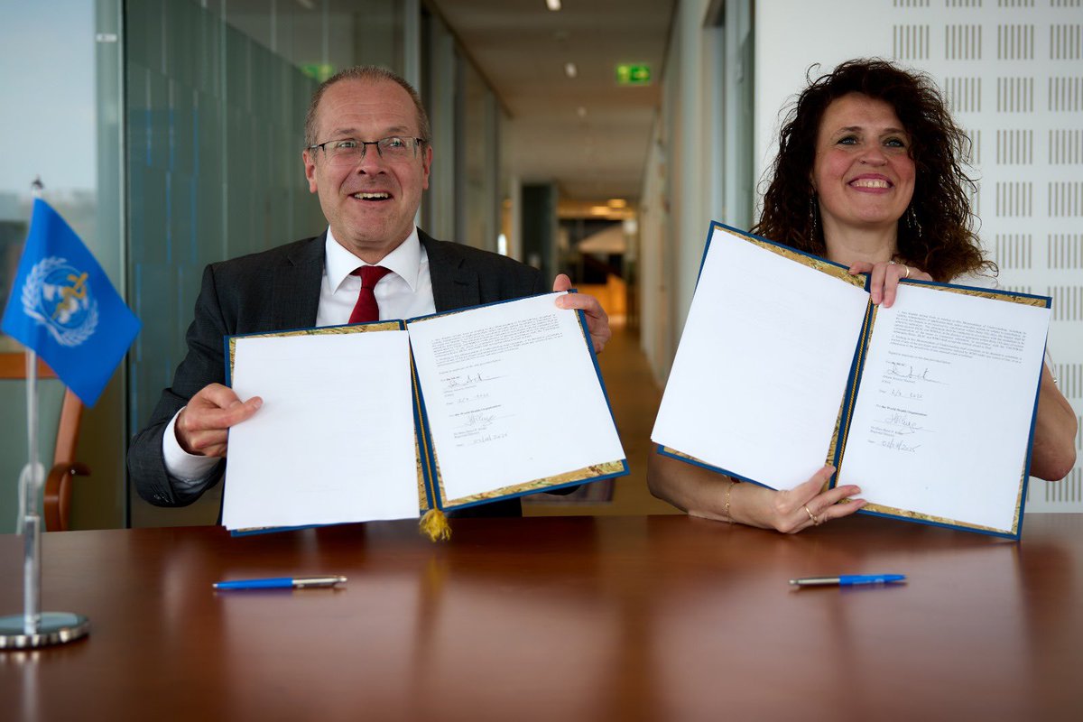 hans_kluge's tweet image. Too many good ideas in health never reach the people who need them most. That’s what we want to change.
🇩🇰 Denmark has shown how trust and partnership can turn innovation into impact - and now we want to take this spirit further across our Region.
This vision is at the core of…