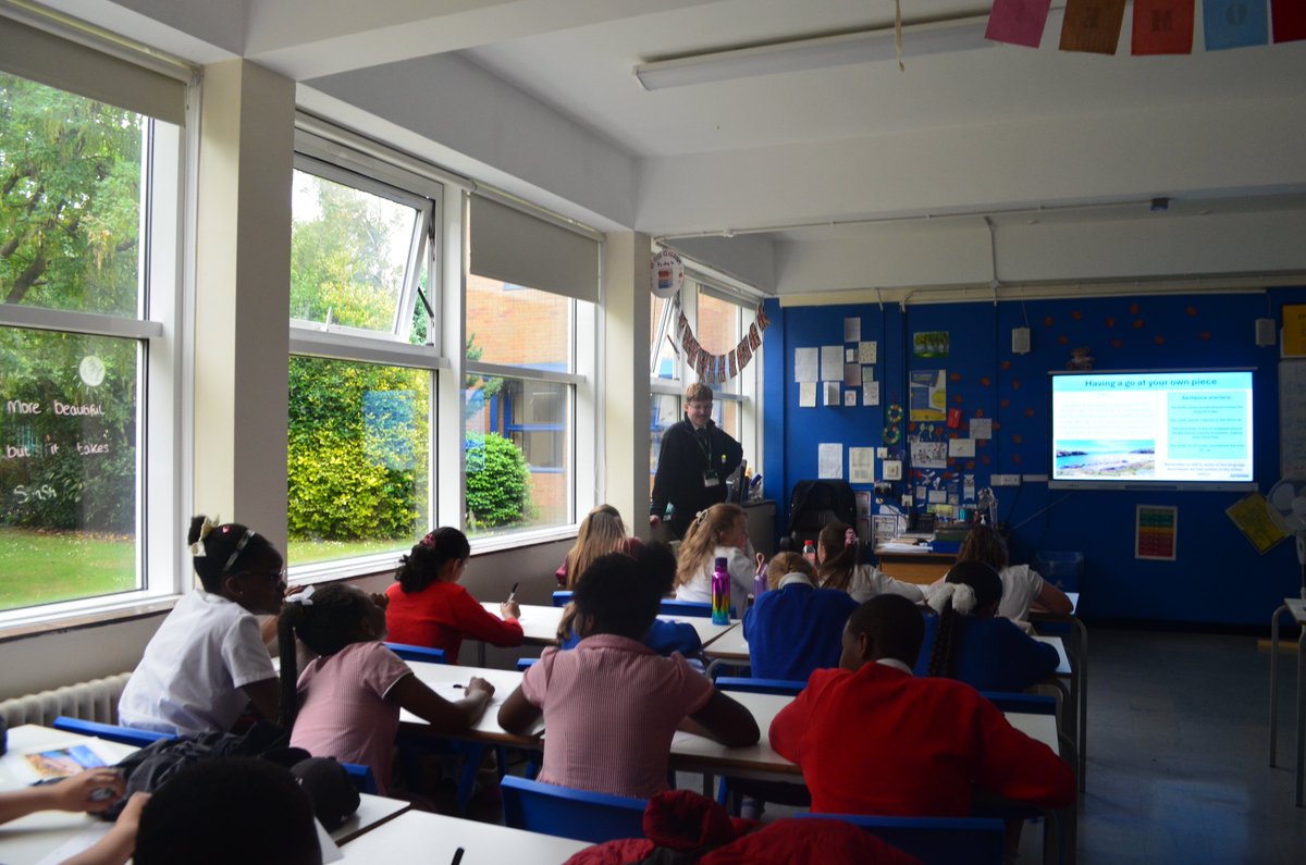 SalesianAcademy's tweet photo. Last week we welcomed pupils to our new Year 7 transition day. They followed a typical Year 7 timetable and had school lunch.
All pupils were given the gift of a copy of Escape Room by Christopher Edge to enjoy reading over the holidays.
#SJBFamily #RUAH #Transition #Year72025 https://t.co/YjnNgnjne3