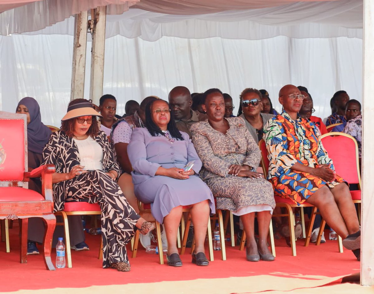 I represented the Senate during the Devolution Sensitisation Week in Mbita, Homa Bay County.

The sensitisation drive is part of the build-up to the Devolution Conference taking place in Homa Bay from 12-15 August 2025. It’s an opportunity to deepen civic education and strengthen
