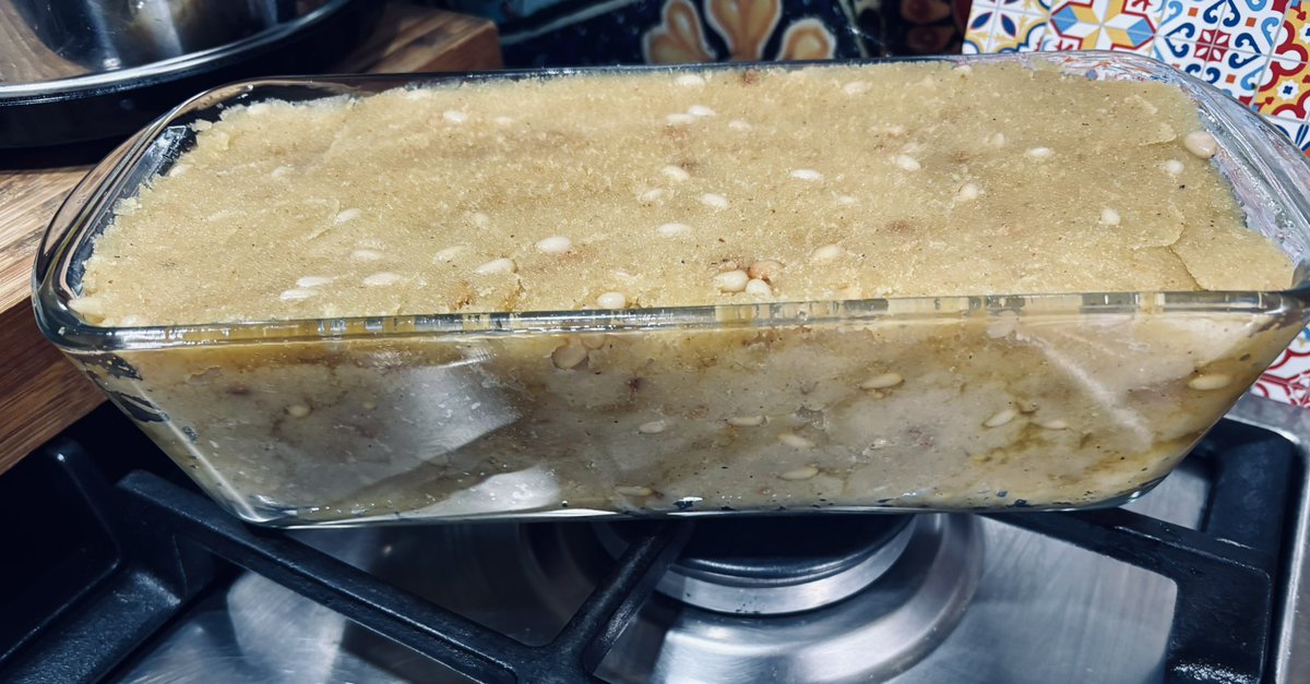 OuraniaVarsou's tweet photo. And for dessert this weekโฆ itโs Greek semolina halva! ๐ฅฎโจ Now letโs see if it comes out in one pieceโฆ.thatโs the real challenge! ๐
๐ฌ๐ท #DessertTime #GreekSweets #HalvaChallenge https://t.co/9JR8gwmQ8I