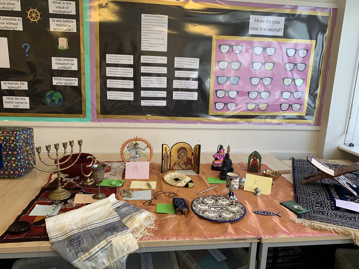 Mrs Hartley tweet media