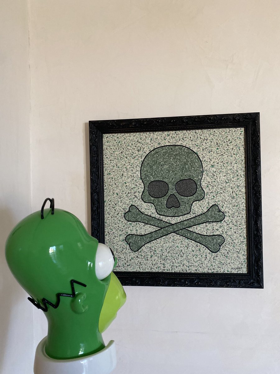HOMERPEPE admiring "WARNING! (The Moribund Paper of Fools)"
