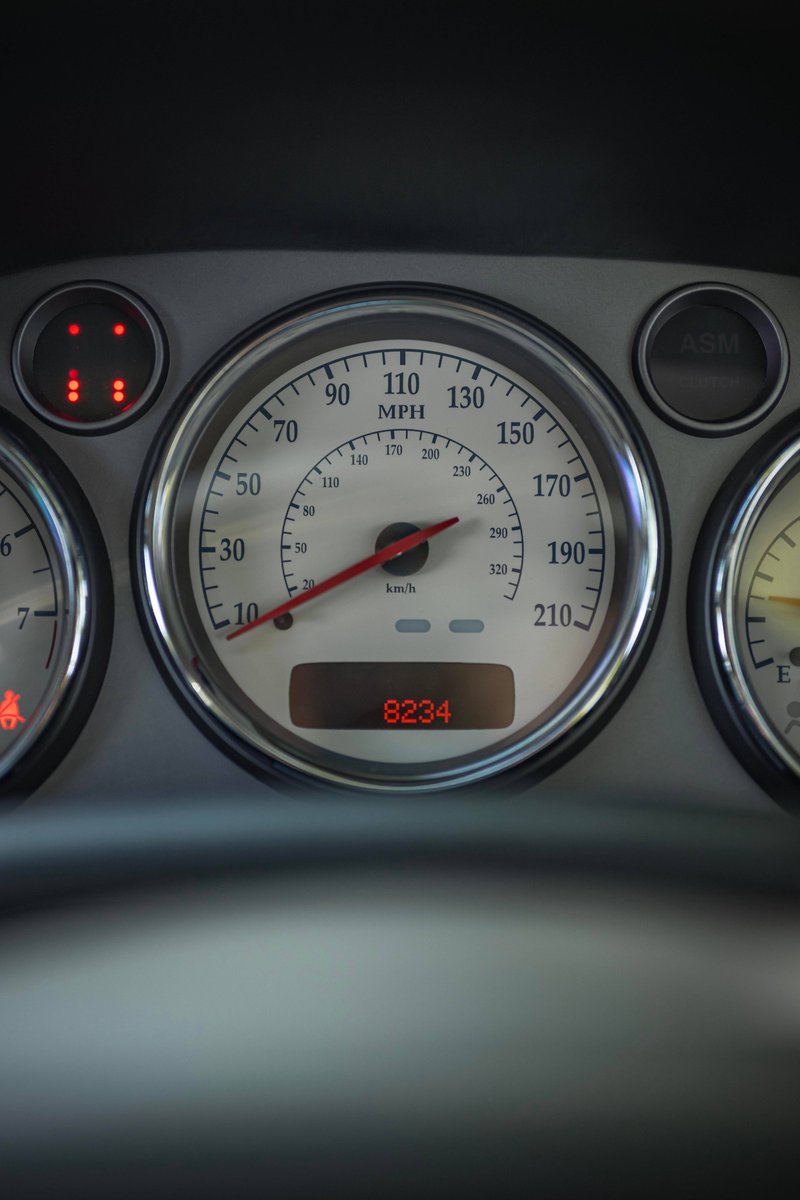 BonhamsCars's tweet image. 8k miles and a fully stamped-up service book 🇬🇧 Introducing this timeless 2007 Aston Martin Vanquish S finished in Tungsten Silver.
Outside of a museum or a hermetically-sealed vault, we can’t conceive of how you might find a measurably better one than this. Its mileage and…