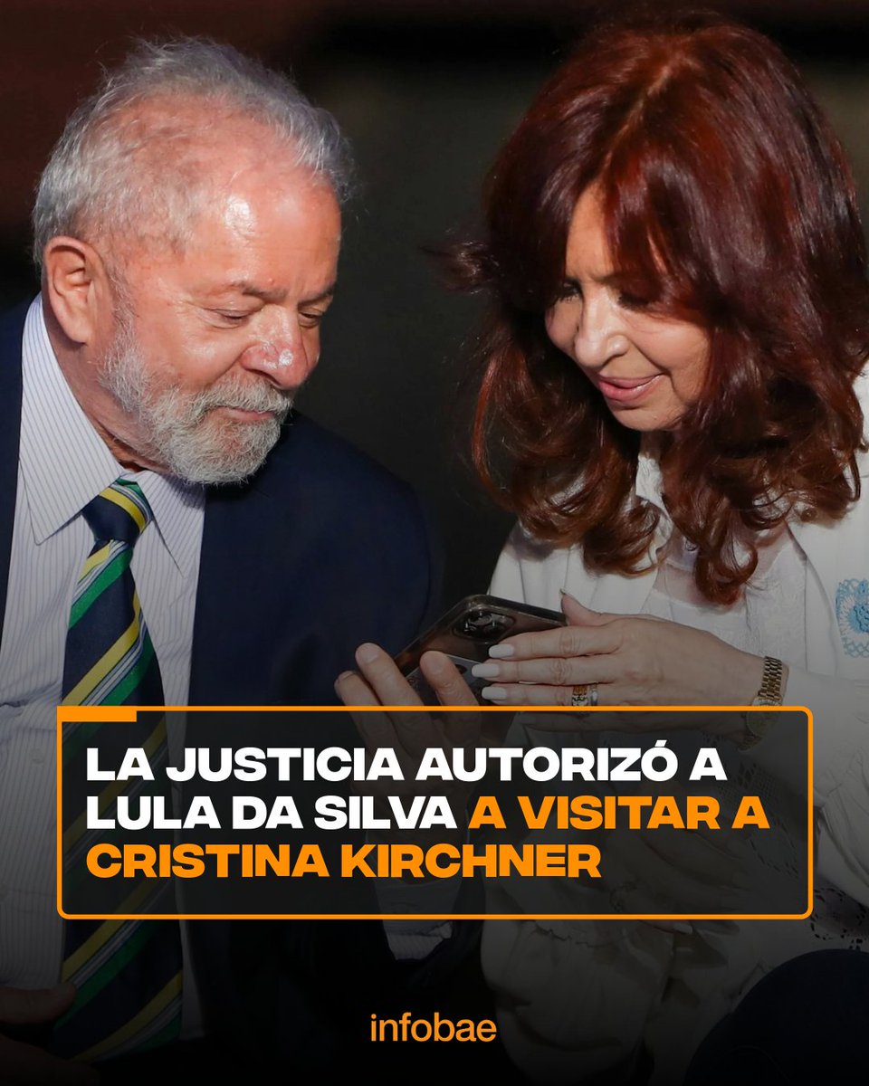 RAMIROMARRA's tweet photo. ESTO ES INACEPTABLE: Un condenado a corrupción visitando a una condenada por corrupción ¿Qué sentido lógico tiene?

Hay que dejar de darle privilegios a la condenada, que pague como corresponde por todo el daño que le hizo al país. https://t.co/WaTBkubPAL