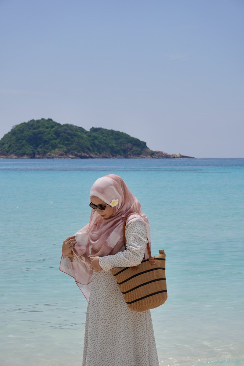 eqiennnn's tweet photo. Pulau Redang 🏝️🫶🏻 https://t.co/ldWW5qSqzS