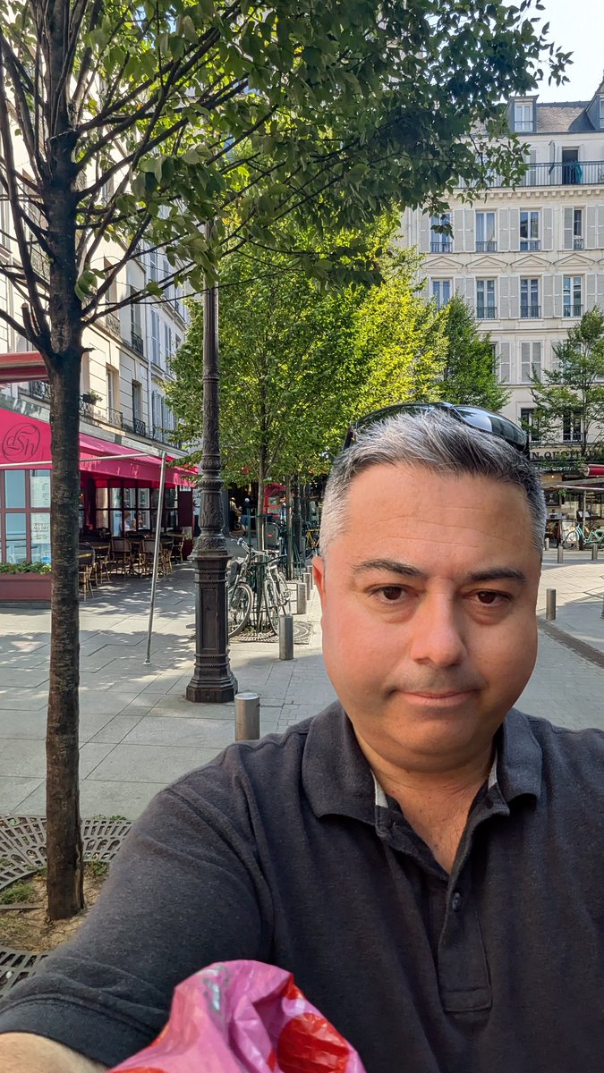 James Bromberger tweet media