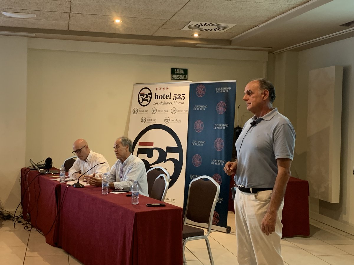 Iniciamos la sesión de tarde con la intervención de Mariano García Arranz y los principios de la terapia con MSC y aplicaciones en Isquemia de extremidades. Avances en Terapia Celular Somática, moderan nuestros coordinadores de programa <a href="/SanchezGuijoF/">Fermín Sánchez-Guijo</a> y  <a href="/GarciaOlmoD/">Damian Garcia-Olmo, Professor of Surgery</a>