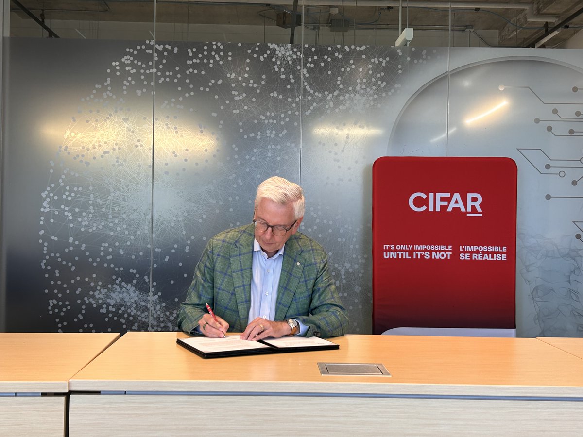 CIFAR_News's tweet image. CIFAR is pleased to announce a Memorandum of Understanding with @helmholtz_en, intended to build on our existing collaboration and foster closer cooperation.
Together, we aim to connect researchers and students, amplifying their commitment to advancing knowledge and innovation.