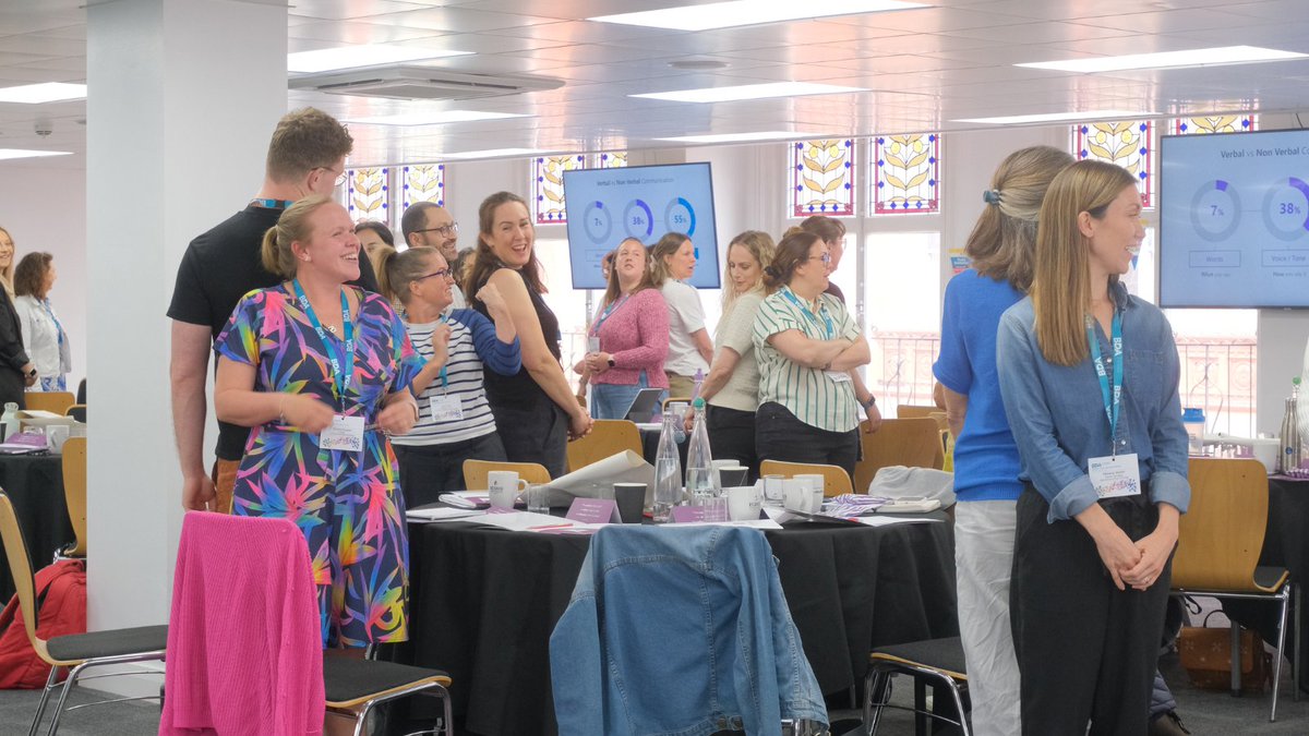 BDA_Dietitians's tweet photo. We've had an amazing day of networking, celebrating and skill-building with our wonderful volunteers 🧡 https://t.co/2LHvKyCcWm