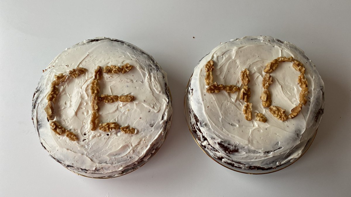 ¿En que estaría yo pensando cuando hice estas tartas? #CodigoEscuela4_0_Madrid  siempre en la cabeza