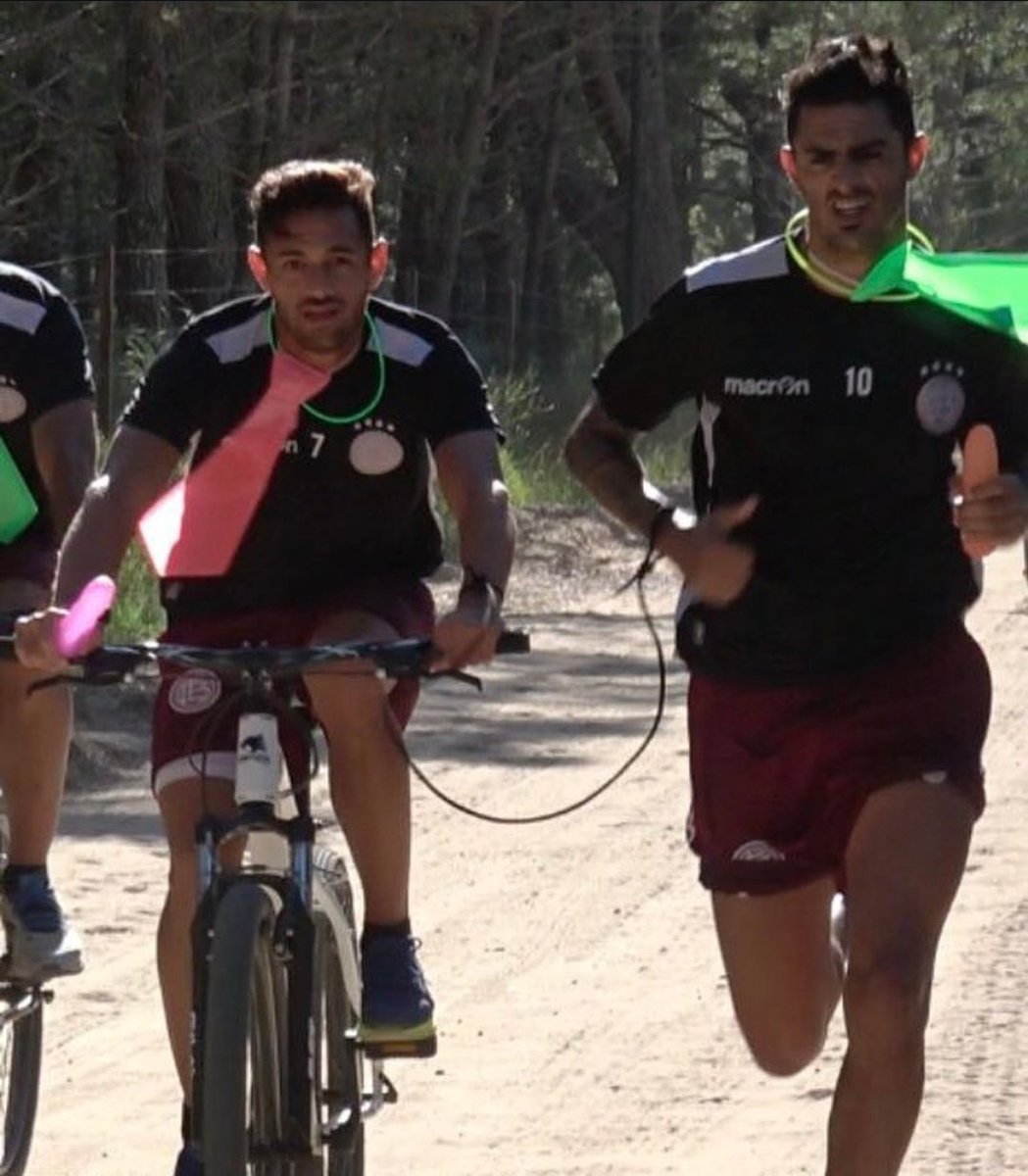 Lanus No context 🇱🇻 (@lanusnocontext) on Twitter photo 