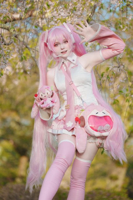 Twitterのコスプレ画像20