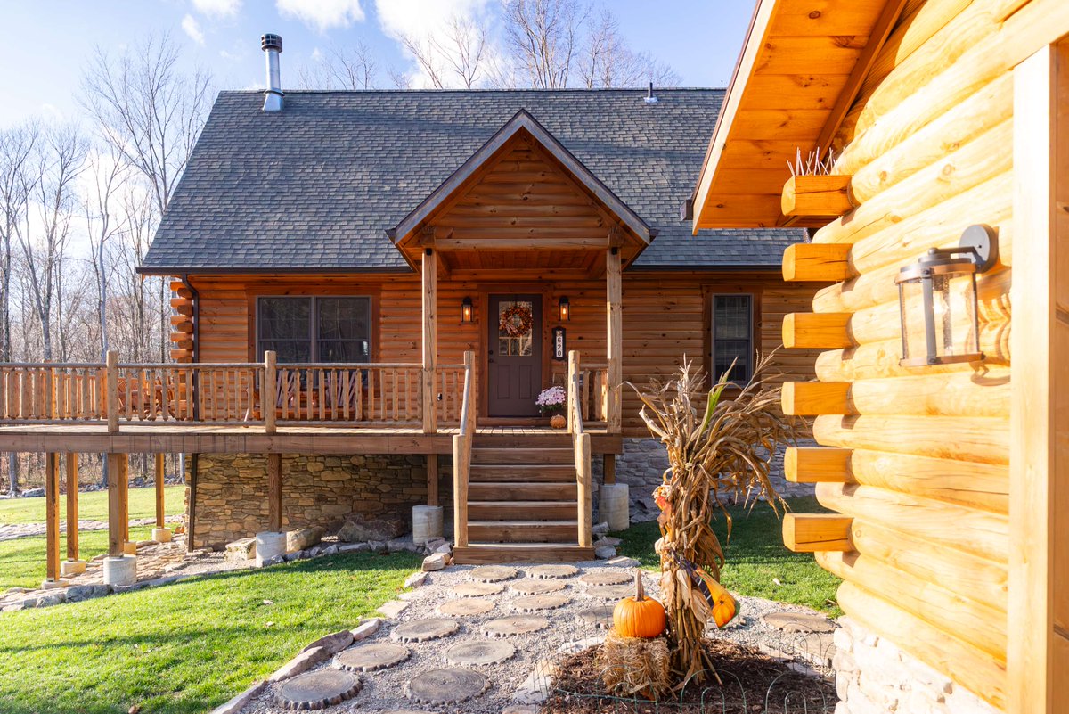 This family dreamed of a peaceful retreat—and Southland delivered. Their log home now stands as a lasting symbol of comfort, tradition, and love.
#CustomerHomeSpotlight #SouthlandLegacy #ForeverHome