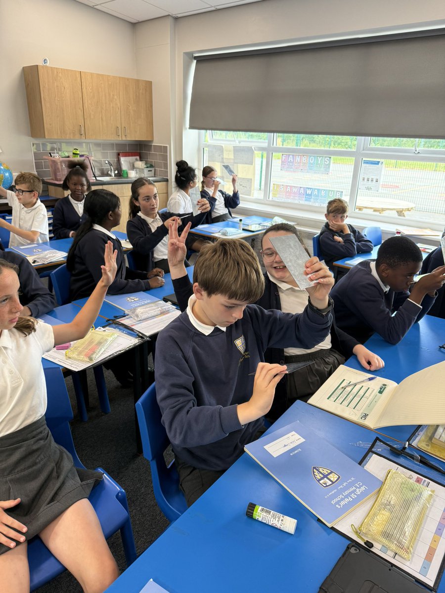 LeighStPeters's tweet photo. In science Year 6 have been exploring how periscopes work. We started by looking at how mirrors reflect images that can’t be seen. A fun game of “how many fingers am I holding up” proved the point well! #lspps #science https://t.co/N9qckljOwk