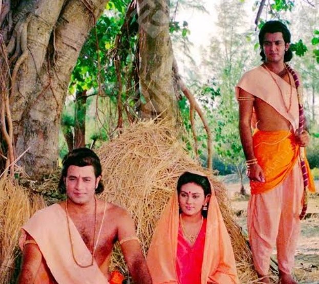 प्रेम से बोलो,,,
   जय ~ सियाराम ,जय~ जय हनुमान 🙏