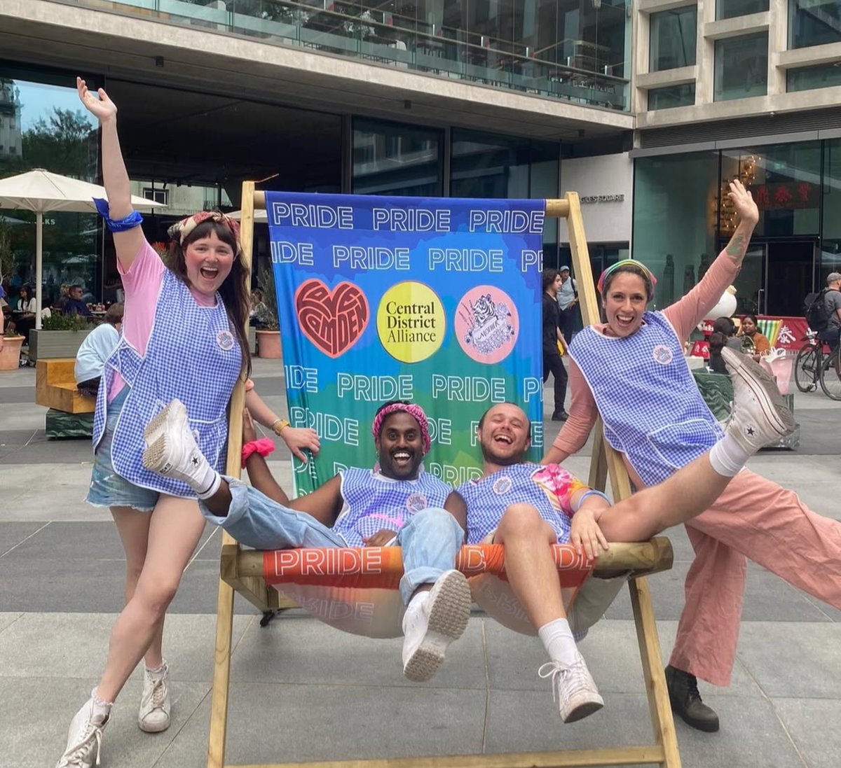 CDALDN's tweet image. Join us for @LoveCamden's Camden Pride this weekend! 

MOTHER Canteen's marketplace will showcase Queer artists and makers, as well as hosting a craft workshop.

🗓️ Saturday 5th July 
⏲️ 12pm - 6pm
📍St Giles Square, Denmark Street, WC2H 8LH - just metres from TCR station
🎉FREE