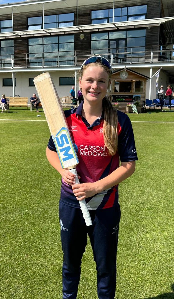 NCU_News's tweet photo. Cricket Ireland Youth Interprovincial Girls U17 ☘️🏆
 
NCU 197-9
Rebecca Lowe 92 
Emily Carville 26

Leinster Blue 33
Erin Bond 3-3
Vanessa Minford 3-5
Joscelyn Wright 3-12

NCU won by 164 runs

Some amazing standout performances today! Well done, girls! 💪🏼🏏