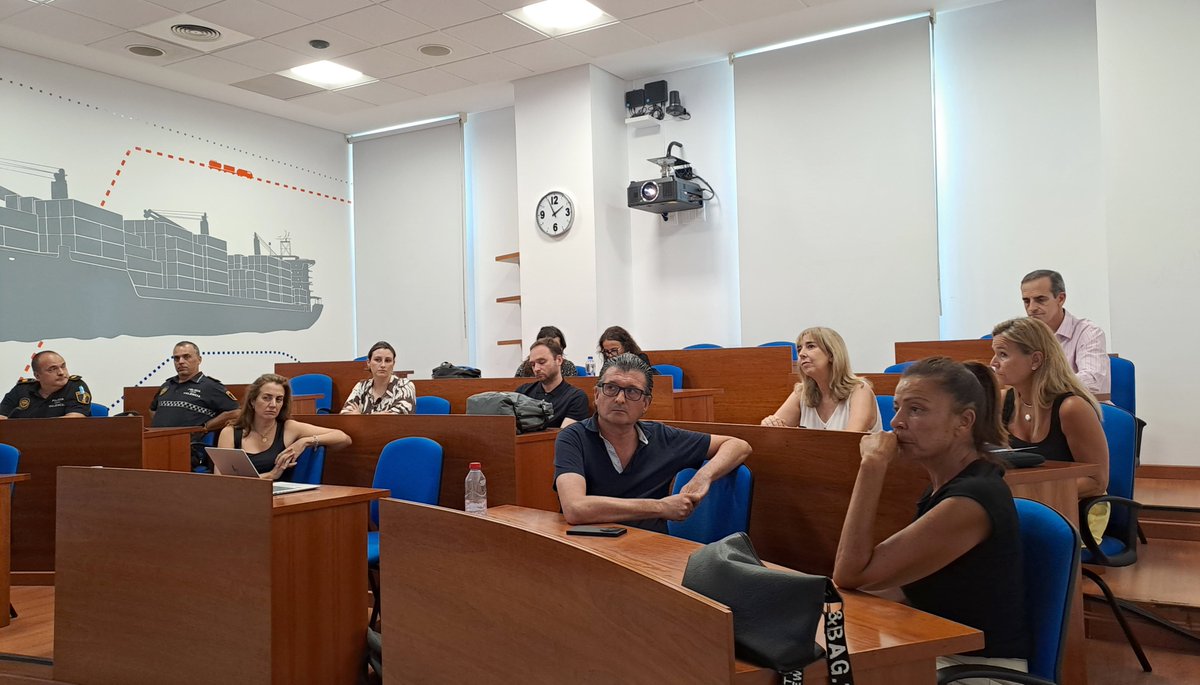 📍 Esta mañana, hemos celebrado en nuestras instalaciones el #InfoDay del proyecto #TOURISMO, una iniciativa que mejorará la monitorización de los flujos de cruceristas y la medición del impacto sobre el patrimonio cultural, mediante el uso de tecnologías #IoT como sensores y