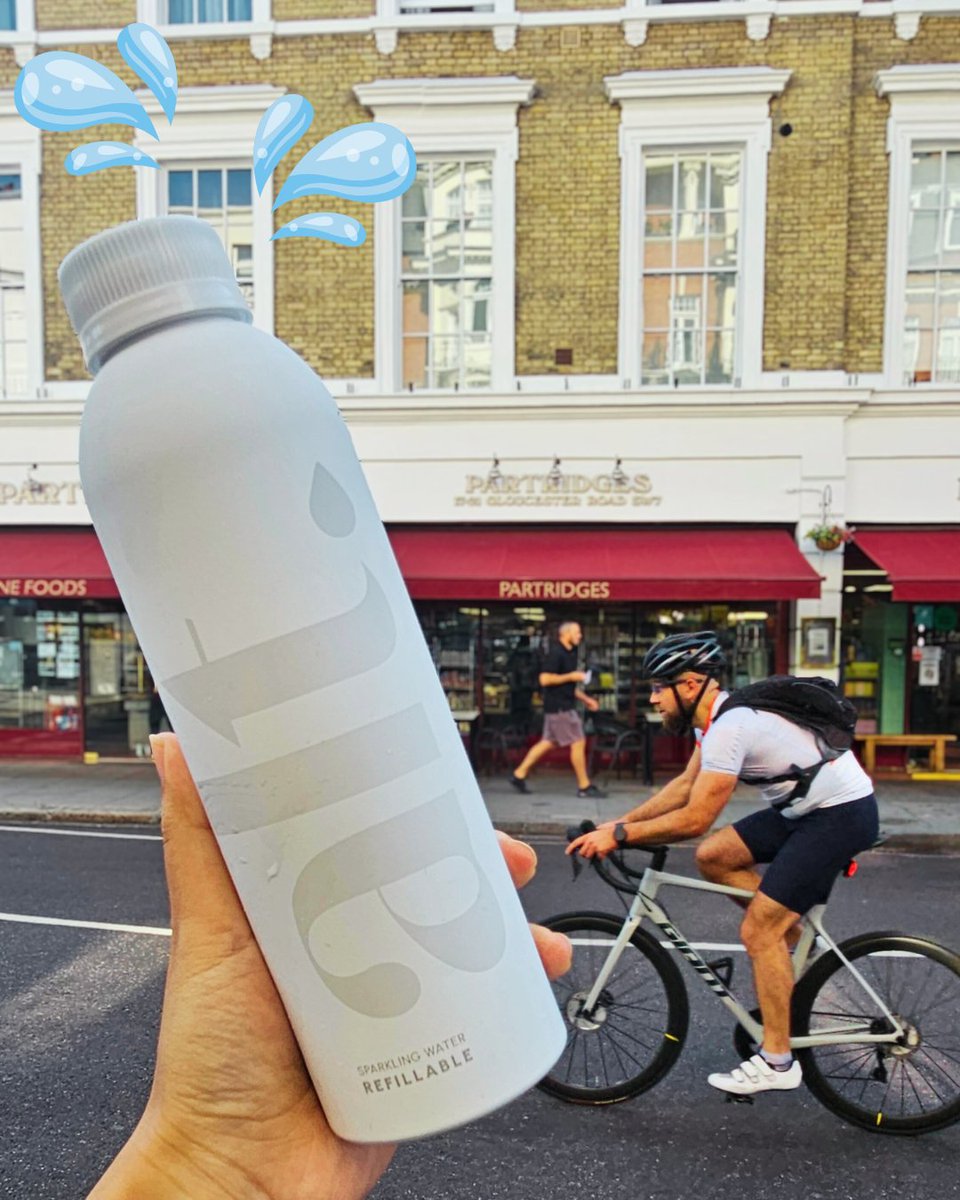 We have missed you, AltWater Sparkling 💦 Officially back in stock!

AltWater provides us with British sparkling spring water in a reusable aluminium bottle. ♻️

Pop into our store or order via our online platforms to keep hydrated this summer.