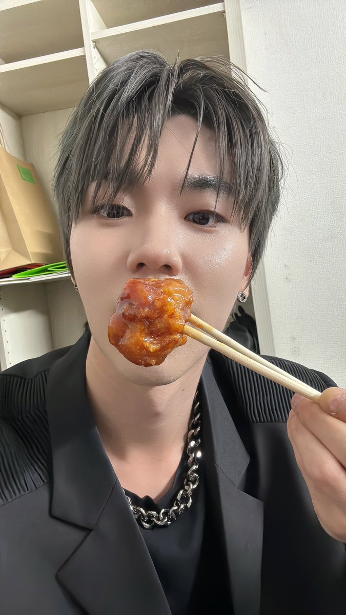 koon(クン) tweet media