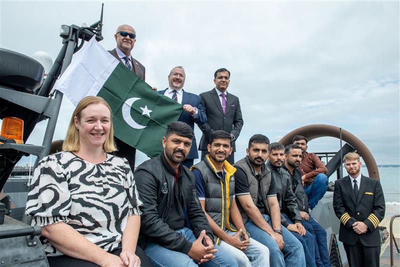 salmanaliawan's tweet photo. 3 more #Hovercrafts for #PakistanNavy.
#Pakistan's Naval defence attache received hovercrafts in #London https://t.co/ktZjcjEyAt