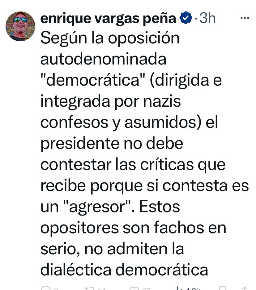 JAJAJAJAJAJA! Ya sabemos quien  fue el mentor “intelectual” del disparate de “los buenos y los malos” del discurso de #InformeDePeNa. El perifonero tilingo 🌀😵‍💫.  El nuevo Poncho Pyta de la dictadura pedofila y sangrienta. Uds son jóvenes, pero lo dicho por Peña PET y aplaudido