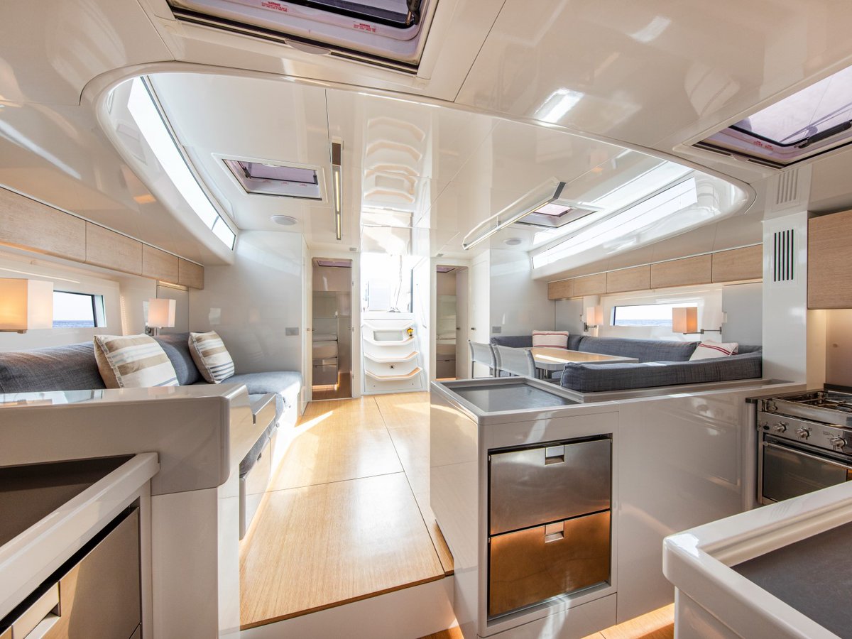 grabauyachts's tweet image. PRICE REDUCTION - 2016 Vismara V56 Mills 'GEMINI' for sale - Now asking Euro 750,000 EU VAT paid - Available to view in Tuscany. Mark Mills designed carbon performance bluewater cruiser.

bit.ly/3GqK9sA 

#vismaramarine #vismarav56mills #performancecruiser