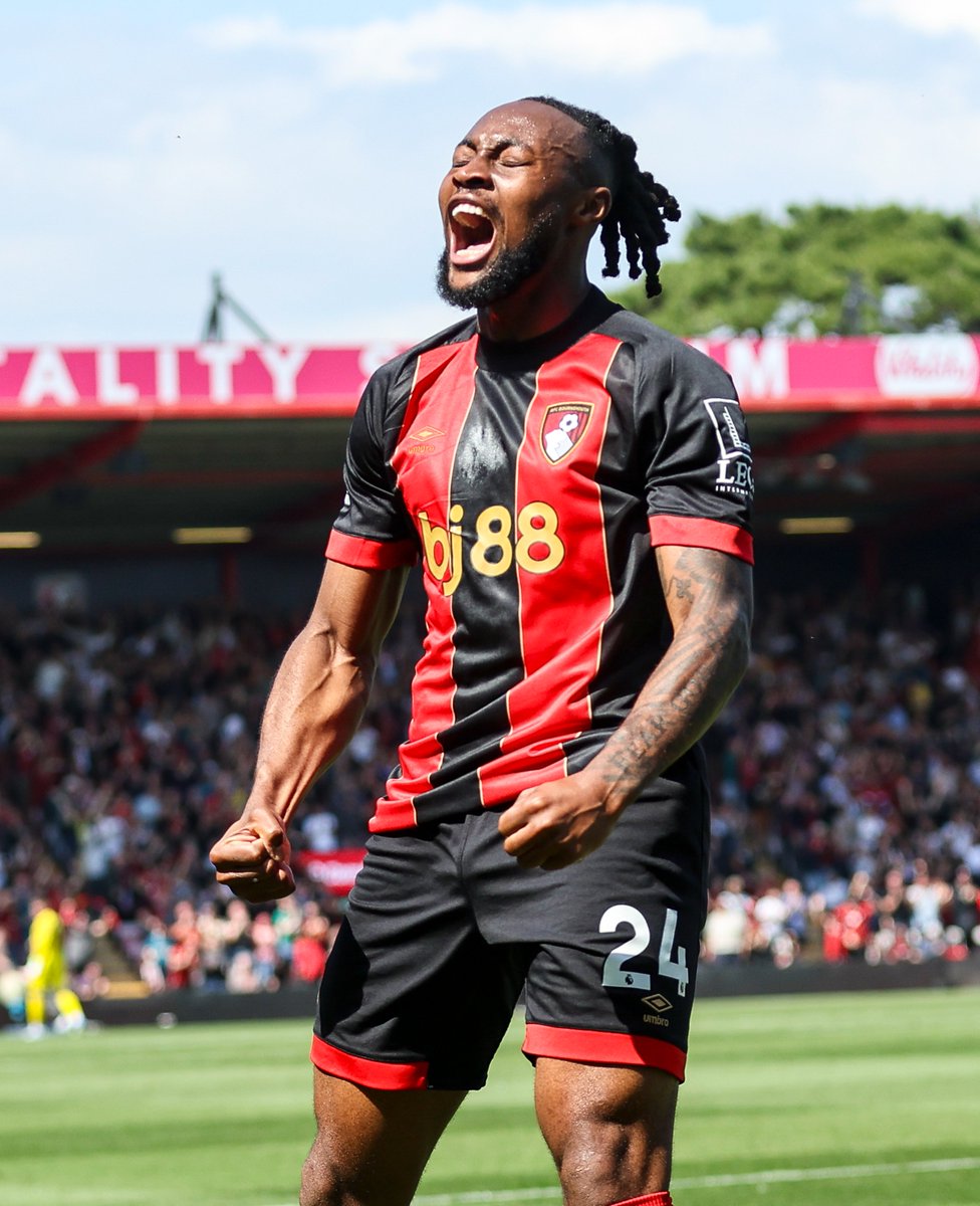 This guy 👏

“I’ve grown so much at the club, both on and off the pitch, and I’m really happy to have signed ahead of returning for pre-season.

“From the fans to the staff and my teammates, I can’t speak highly enough of the people around the club. 

"It’s a great place to be