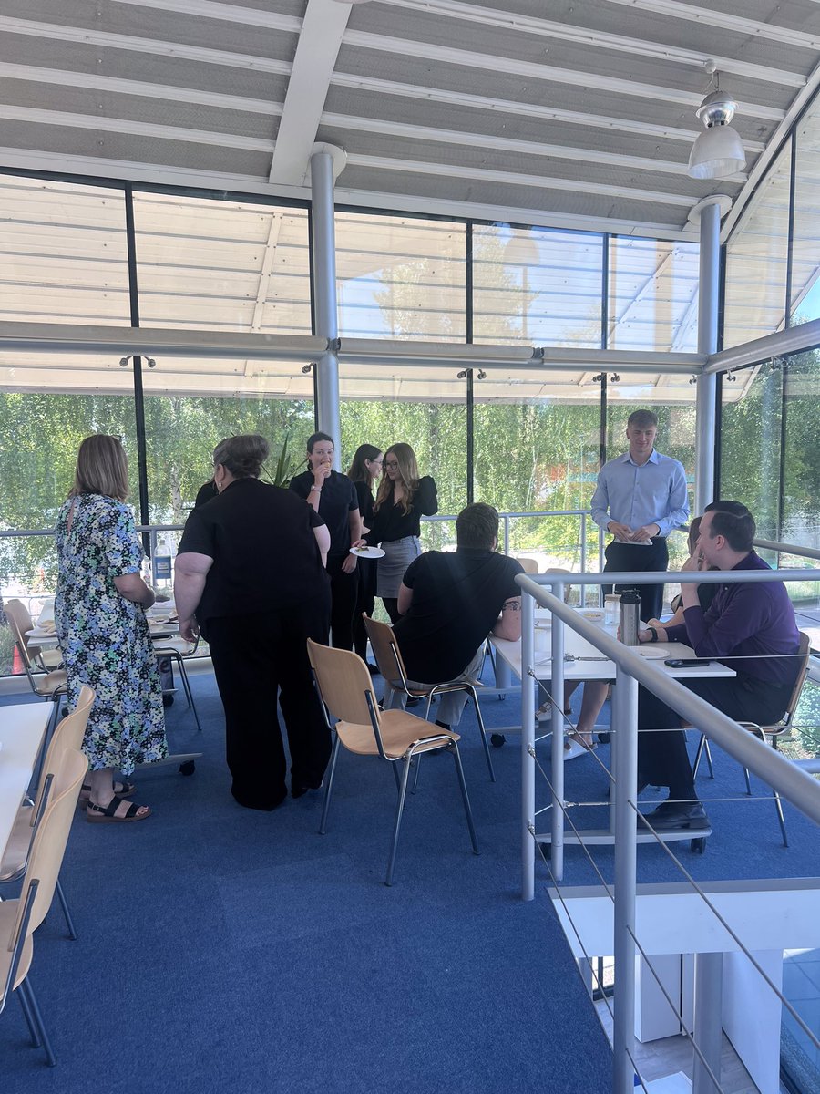 Our Chard office brewed up a coffee morning earlier today, allowing staff to have a quick break and a catch-up over delicious goodies! Thank you Claire for organising☕️🍰