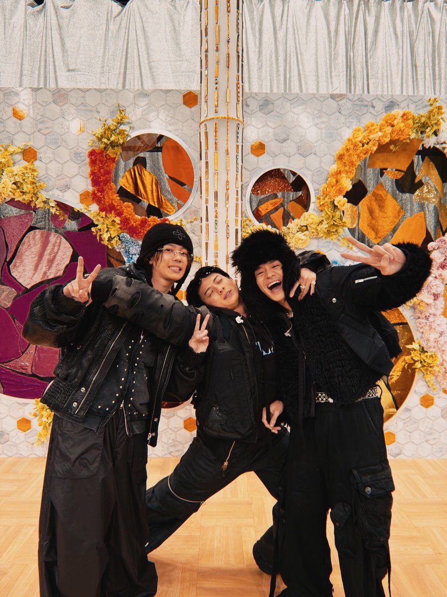 TOBE_infor's tweet photo. Number_i 2ndフルアルバム『 No.Ⅱ 』
9/22(月) 発売決定！
➥7/9(水)12:00より予約受付スタート💿

デジタルシングル『 未確認領域 』配信決定
➥8/11(月) 先行配信リリース

#Number_i #Number_2 #未確認領域🛸 https://t.co/ek3kbjJEM7