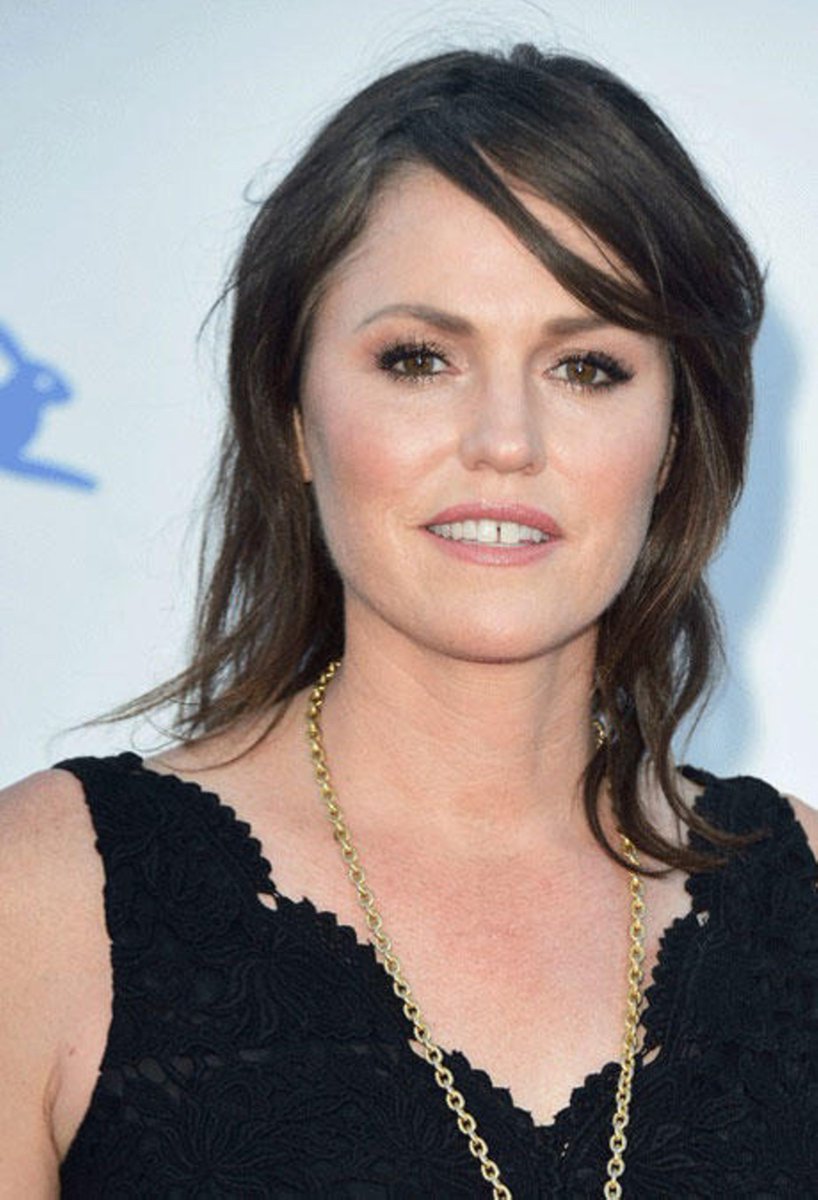 Happy Birthday Jorja Fox 🎂🎁 #HappyBirthday #Jorja #Fox #JorjaFox, image size:818x1200