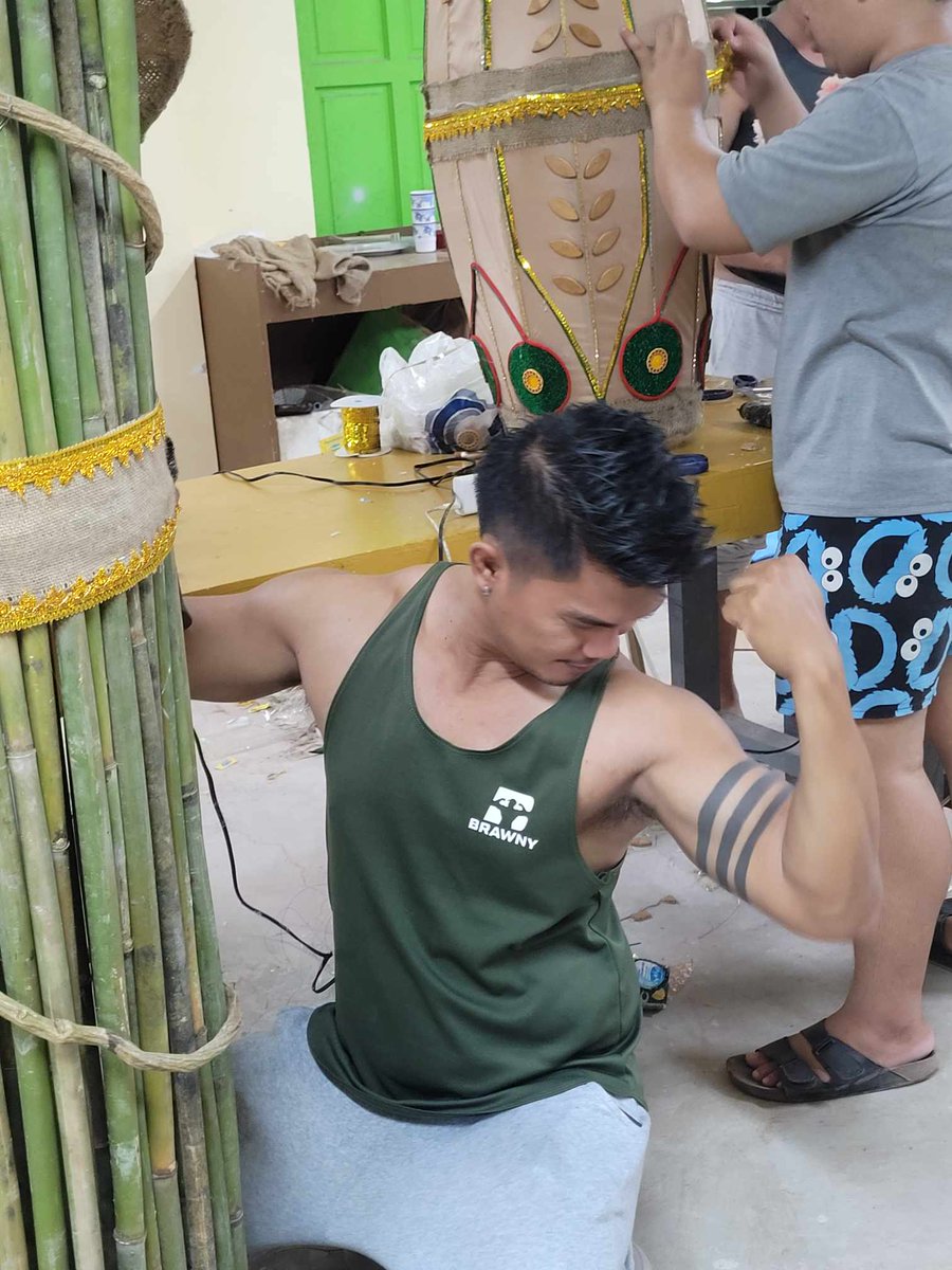 Jaycee53's tweet photo. The Making...
#sangyaw2025 #festivaloflights https://t.co/gqZyaalGCv