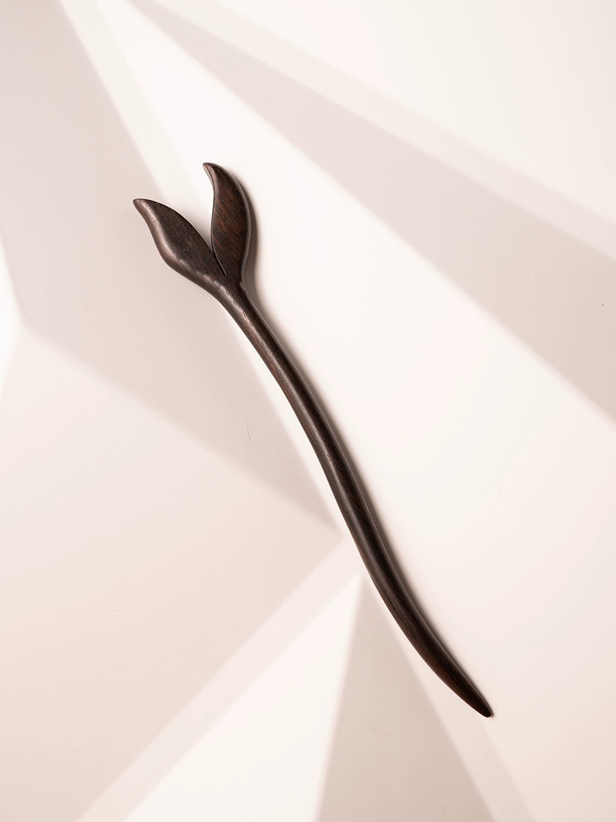 micromads's tweet image. I just received Original Ebony Wood Hair Stick Mermaid Tail from a fan via @Official_Throne. Thank you! throne.com/micromads #Wishlist #Throne
