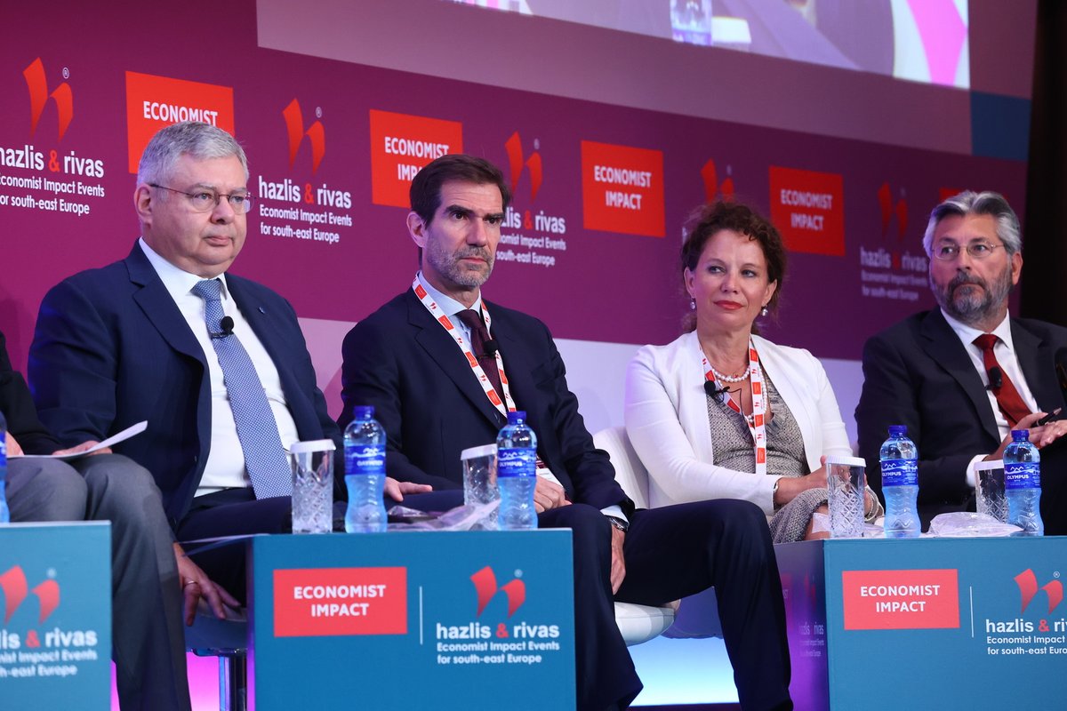 Maria Rita Galli participated at the 29th #AnnualGovernmentRoundtable by @EconomistImpact:

✅ Advancing #regionalcooperation &amp; #connectivity through strategic infrastructure &amp; innovative commercial products. 
 ✅ Tangible progress on the #VerticalCorridor: 🇬🇷➡️🇺🇦 gas flows via