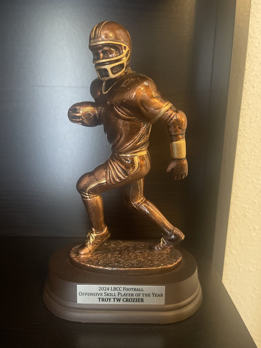 Troy TW Crozier tweet media