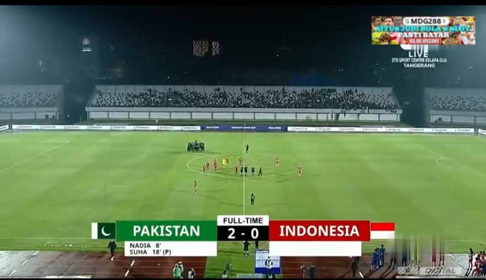 AFC Women Asian Cup Qualifiers - Pak vs Ina
Pakistan beats Indonesia by 2-0 in their Second game in Qualifiers.
Pakistan is ranked 157 while Indonesia is 95 ranked team. So it a big achievement for the Women Team. Congrats 🥰🥰